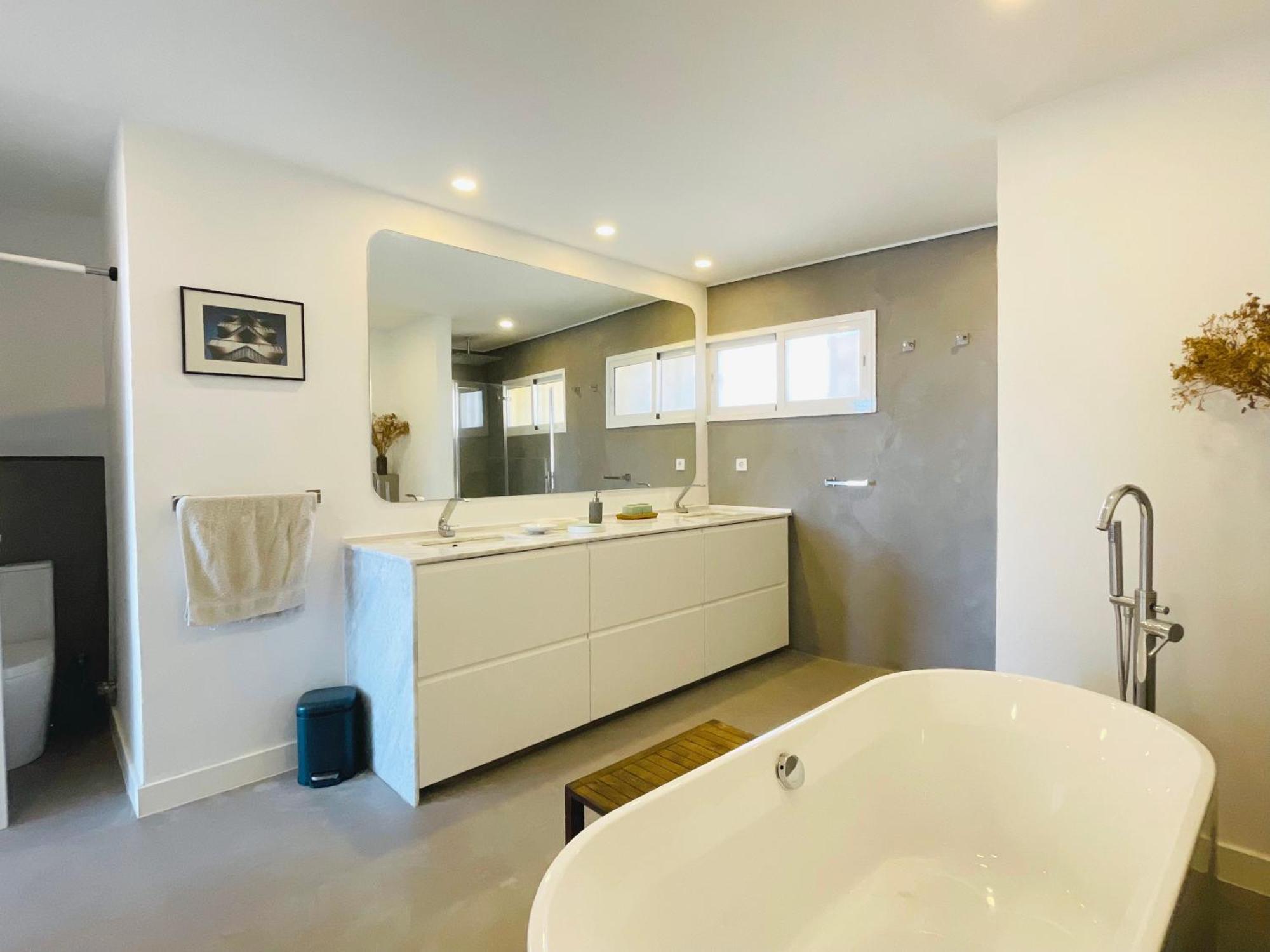 550 M2 Luxury Penthouse - Jacuzzi, Golf & Beach 베날마데나코스타 외부 사진